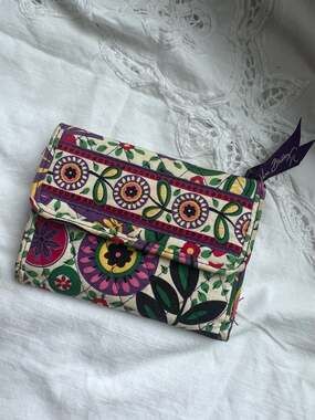 Vera Bradley Euro Trifold Wallet Viva La Vera